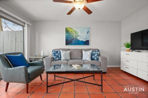 Enjoy Central Austin King Bed Smart TV and AC